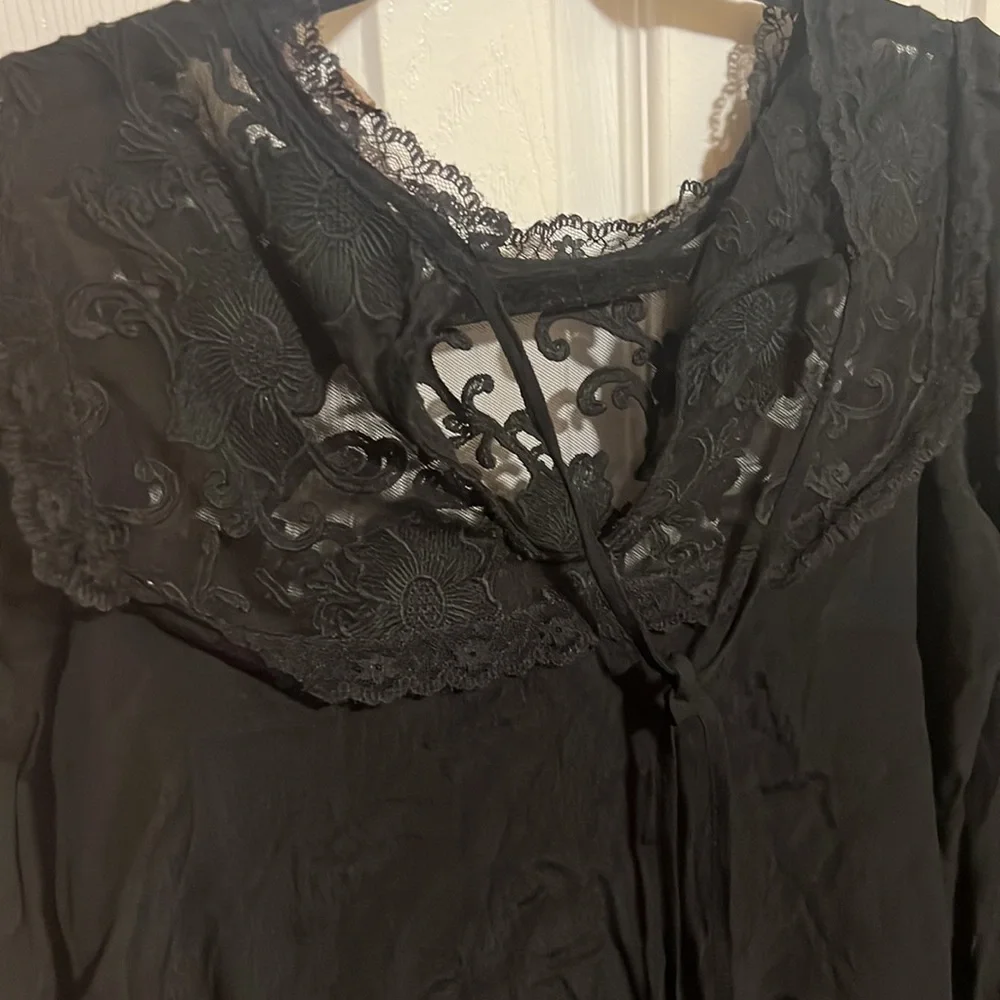 For Love and Lemons Ellery Blouse - Picture 9 of 10